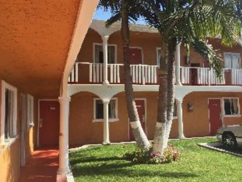 Paradise Inn & Suites image 9